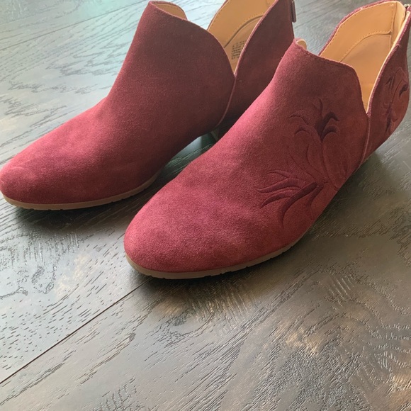 SOLD - Picture 7 of 8